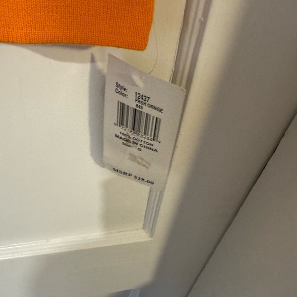 Designers Originals Orange Fitted Sleeveless Tank Top. NWT. - Picture 4 of 4